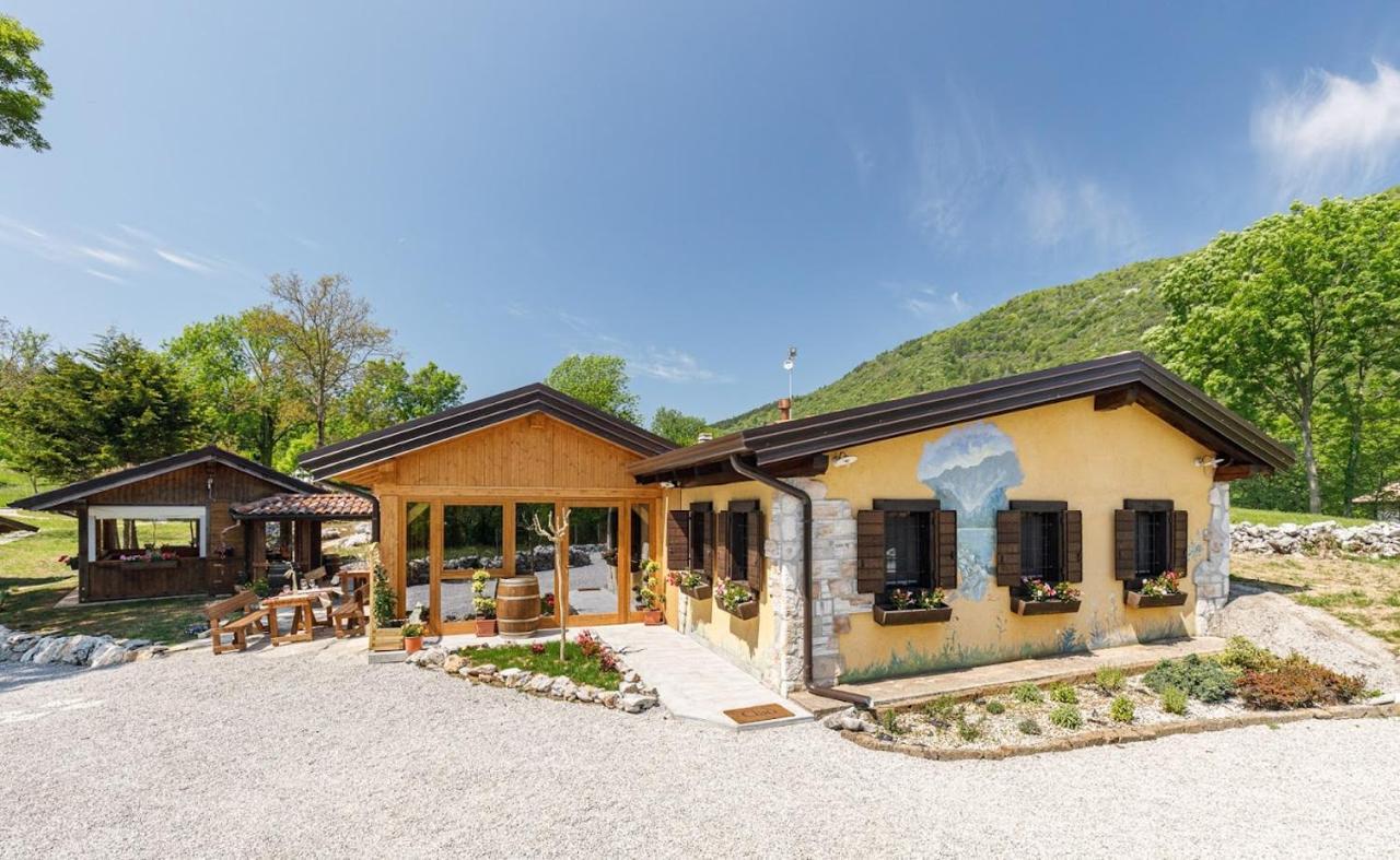Agriturismo Fattoria Carolina Friuli Arzino Vito d'Asio Buitenkant foto